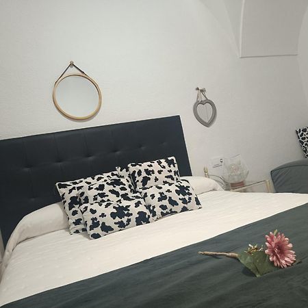 Flor De Lis 1 Apartment Caceres Luaran gambar