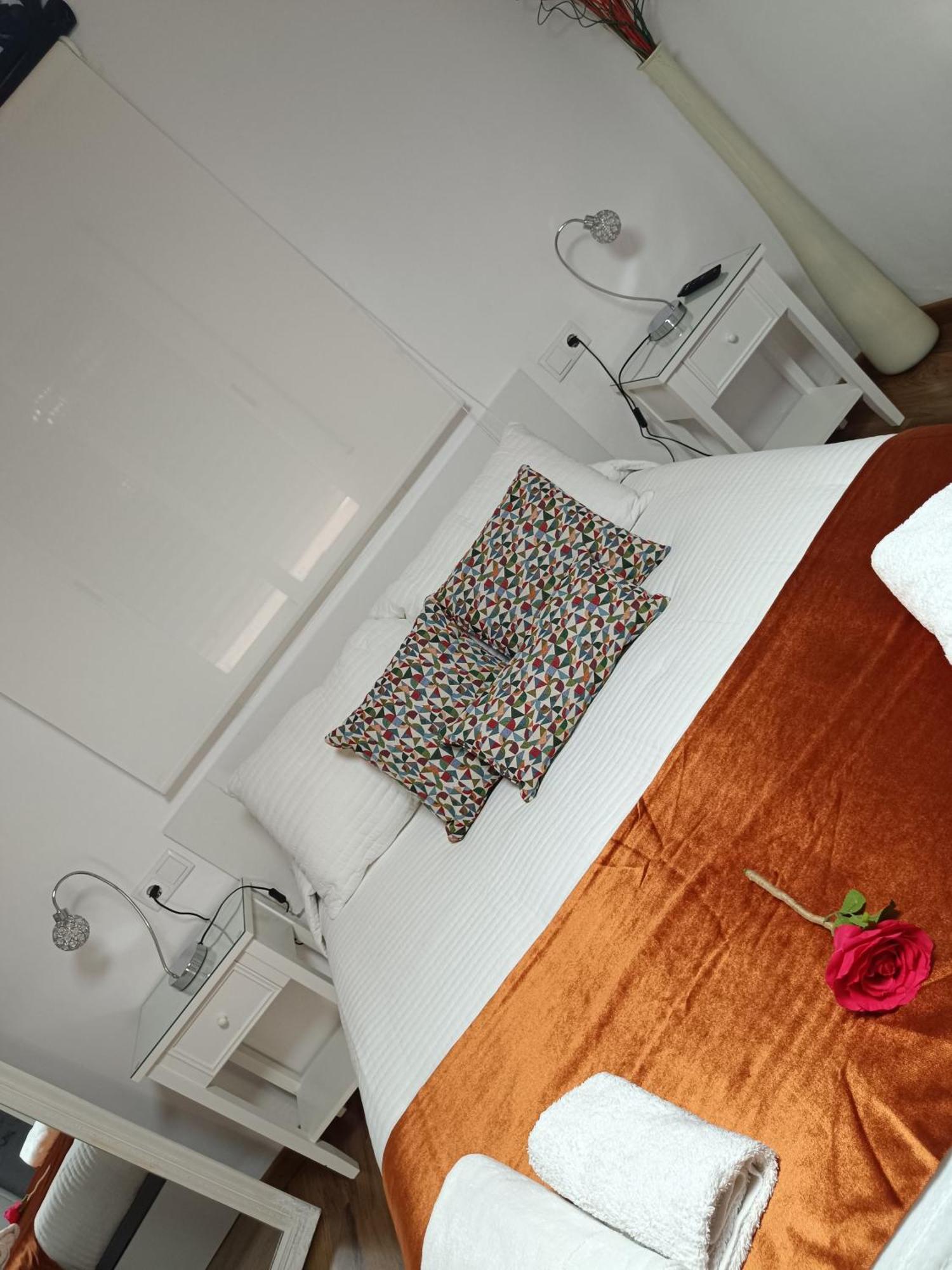 Flor De Lis 1 Apartment Caceres Luaran gambar